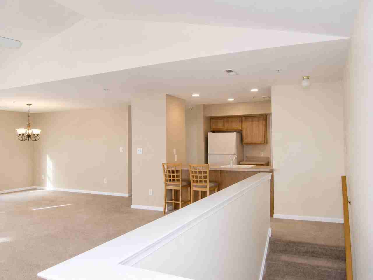 140 Horseshoe Dr - Photo 2 of 10