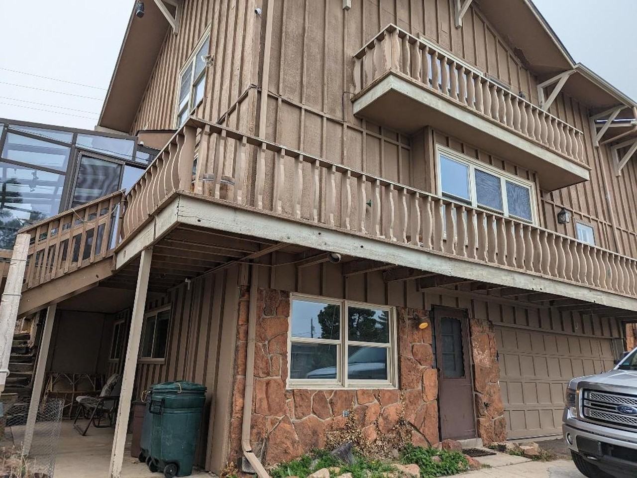 1393 S Foothill Dr - Photo 2 of 19