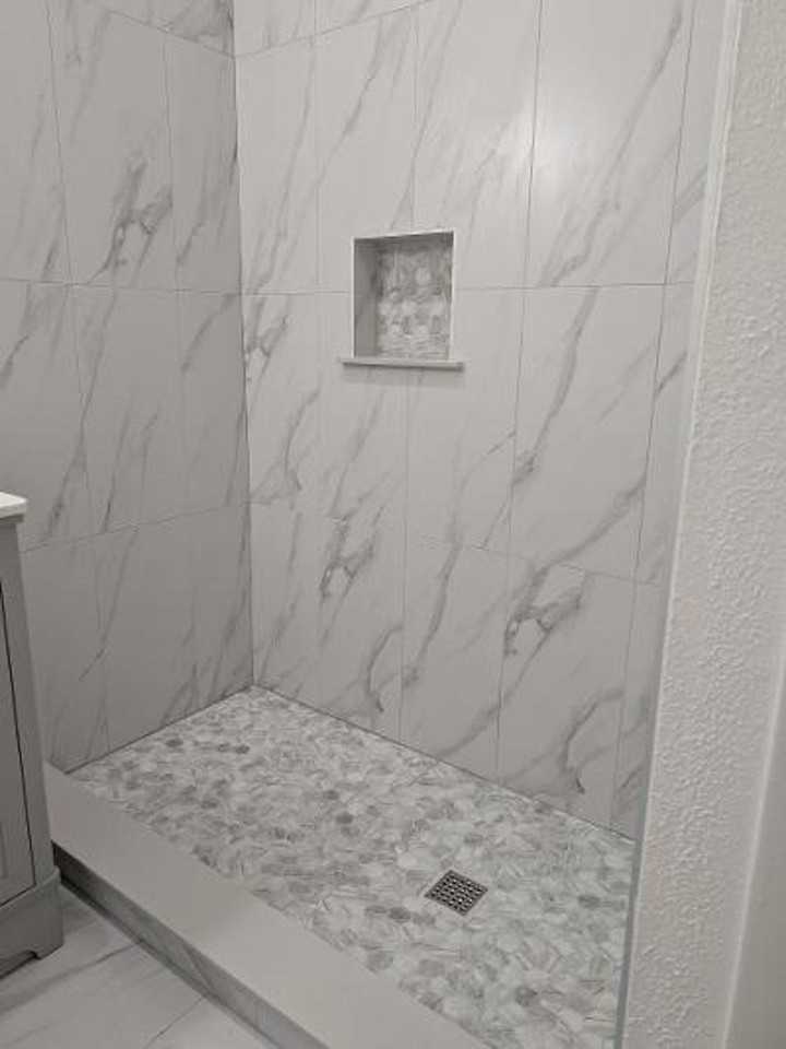 1393 S Foothill Dr - Photo 7 of 19
