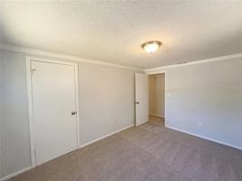 featured image of 638 Blackthorn Dr