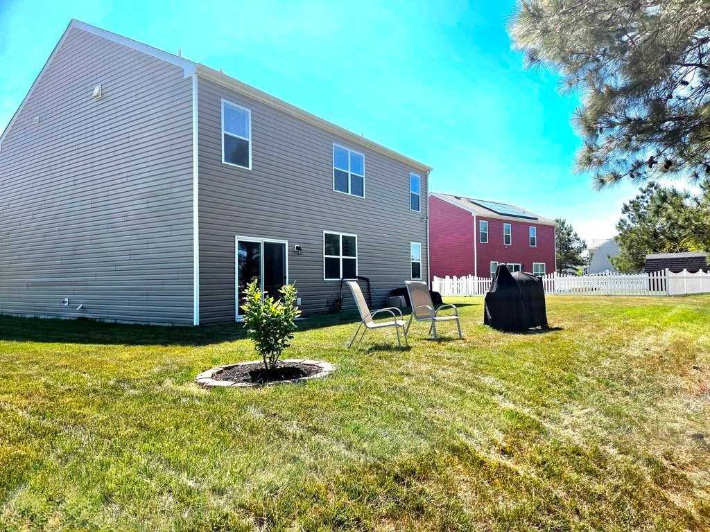 303 Terrapin Cir - Photo 2 of 18