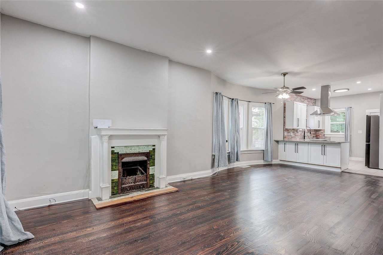 1317 S University Blvd - Photo 2 of 12