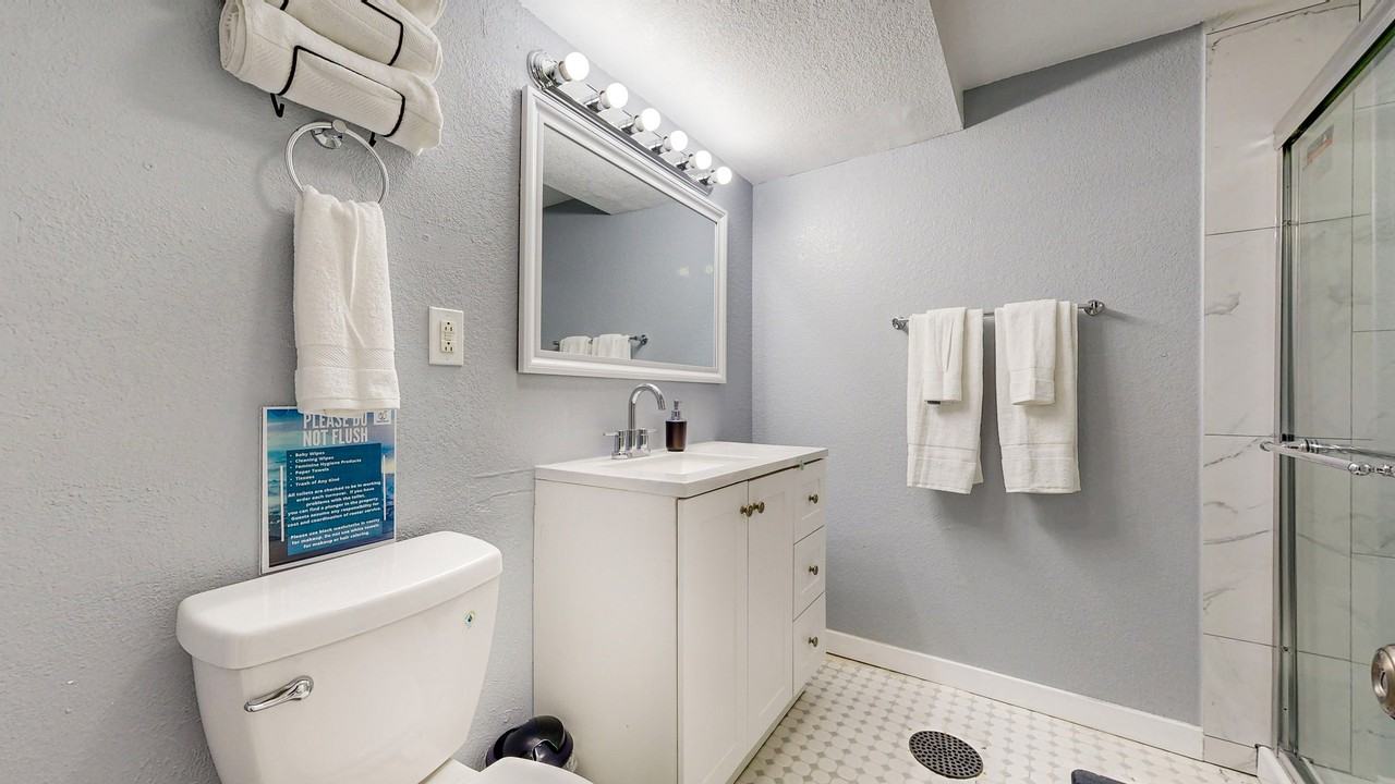 8438 Ames St - Photo 3 of 10