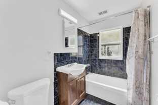 916 Poplar Ave - Photo 1 of 1