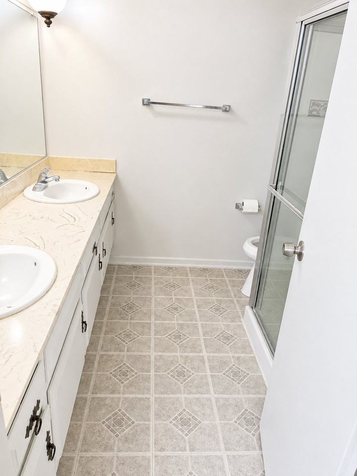 17880 Gallineta St - Photo 3 of 10