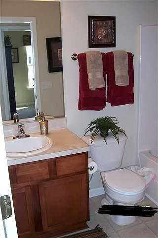 1 Twin Oaks Pl - Photo 5 of 17