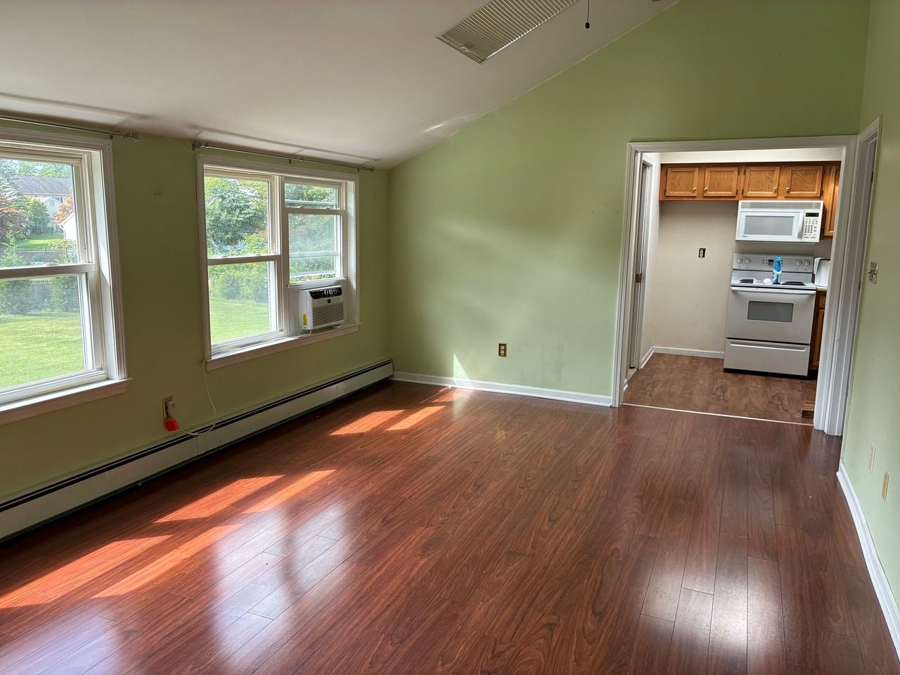 118 Beacon Rd #G - Photo 3 of 14