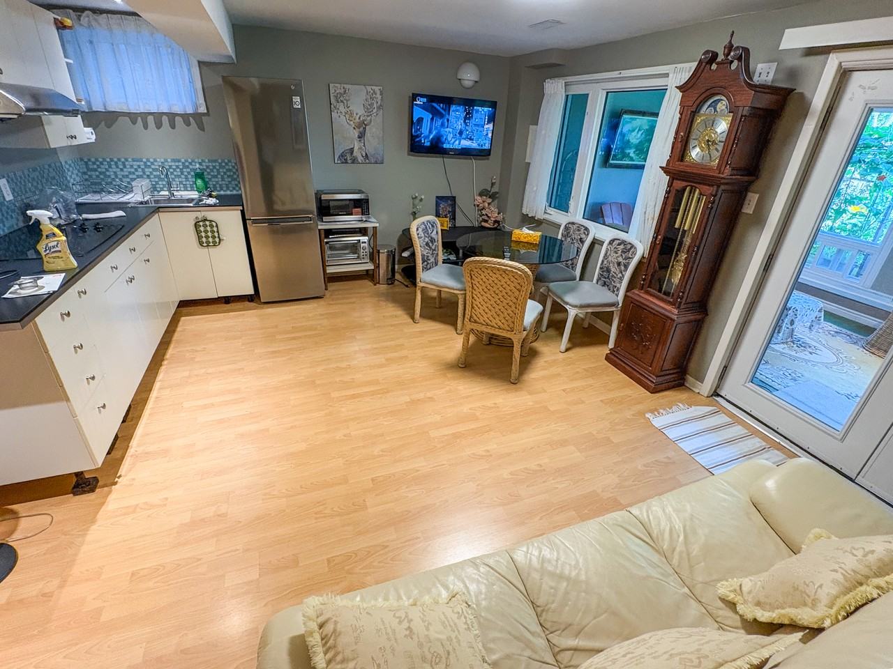 17 Breda Court - Photo 6 of 27