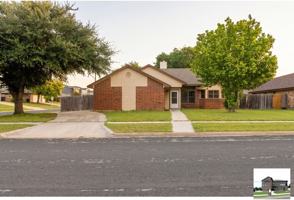 featured image of 4916 Glass Mountain Dr