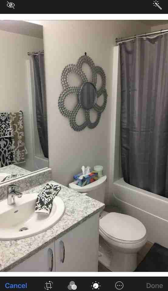 450 8 Ave Se - Photo 5 of 5
