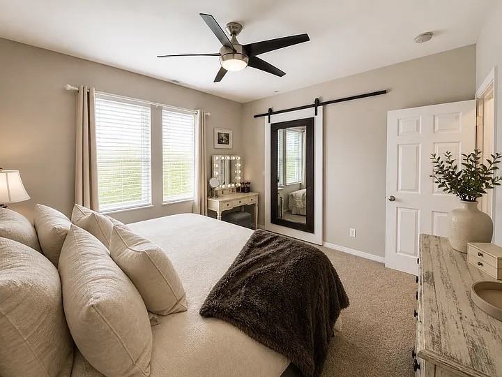 13295 Calle Del Campo #3 - Photo 2 of 33
