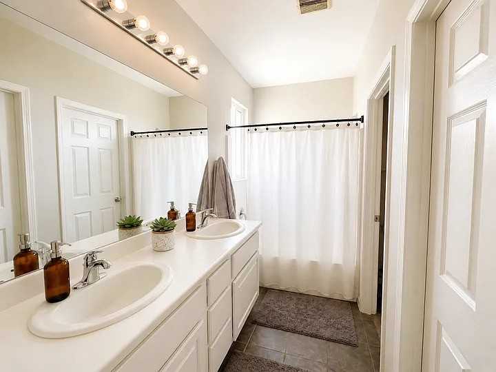 13295 Calle Del Campo #3 - Photo 7 of 33