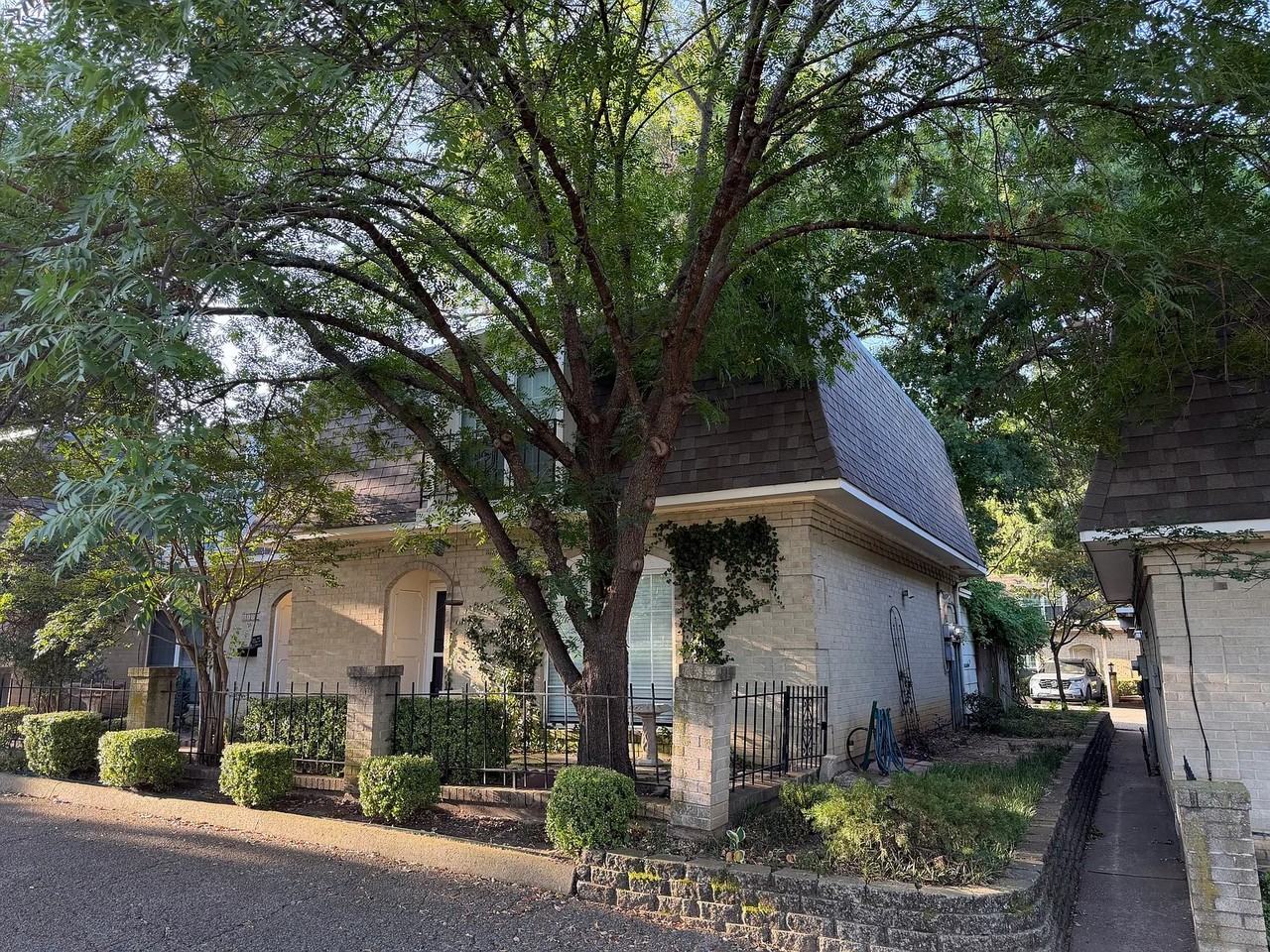 1704 Scenic Dr #NA - Photo 4 of 44