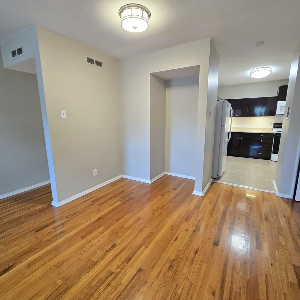 5939 Nagel Ave #204 - Photo 5 of 12