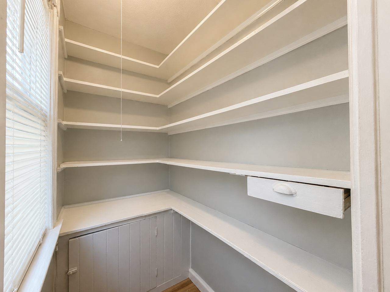 307 New Park Ave #1 - Photo 4 of 8