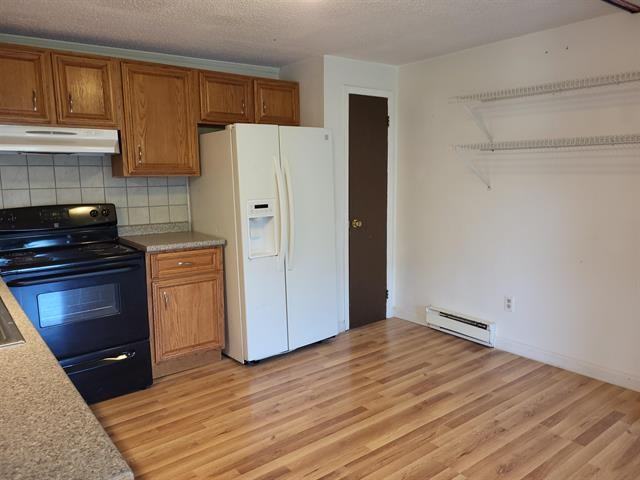 30 Beech St #4C - Photo 2 of 10