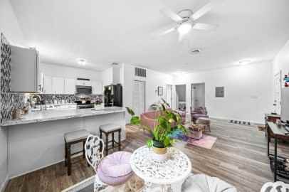 6199 Washington St #6199 - Photo 5 of 27