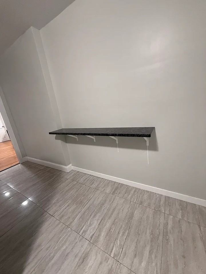 49 Linden St #1 - Photo 2 of 12
