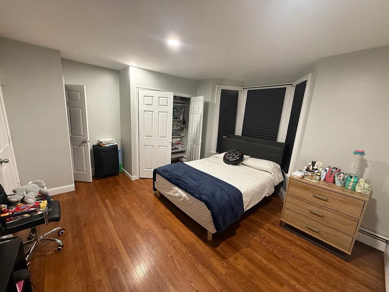 49 Linden St #1 - Photo 7 of 12