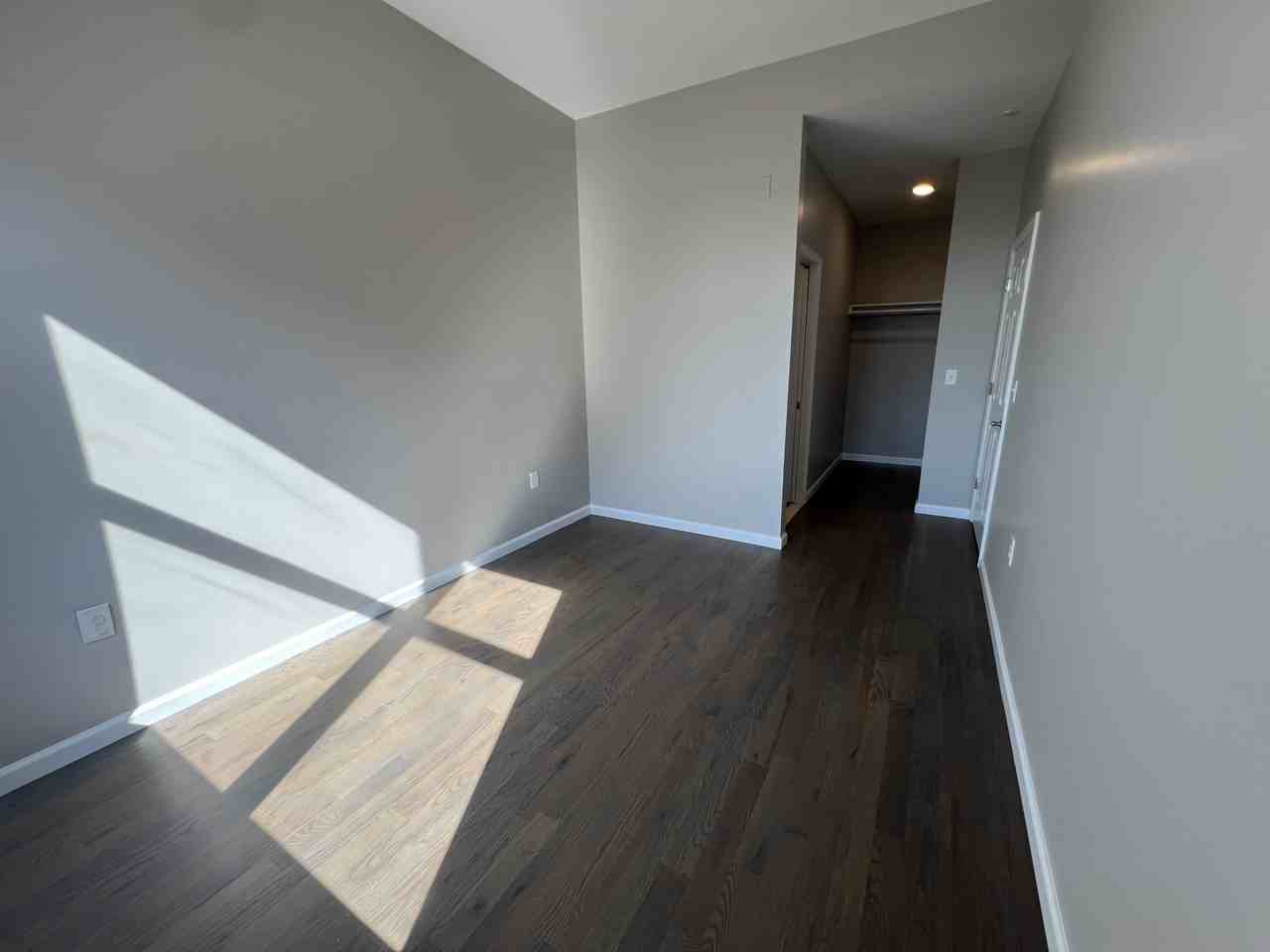 189 Avenue E #301 - Photo 5 of 8