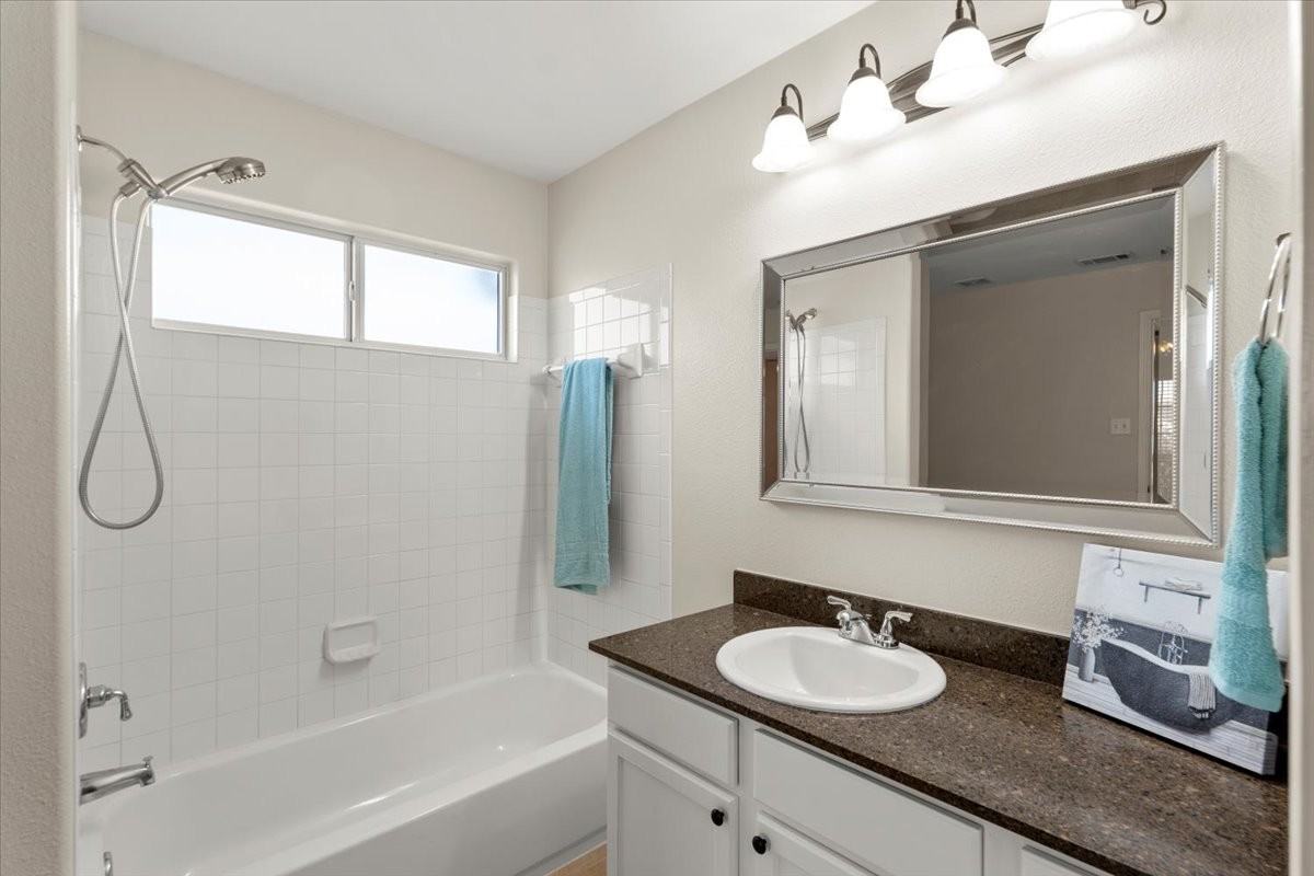 6001 Perlita Dr #NA - Photo 7 of 33