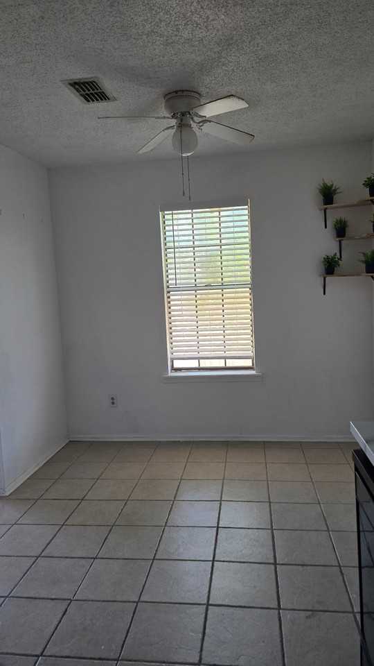 6001 13th St #NA - Photo 7 of 14