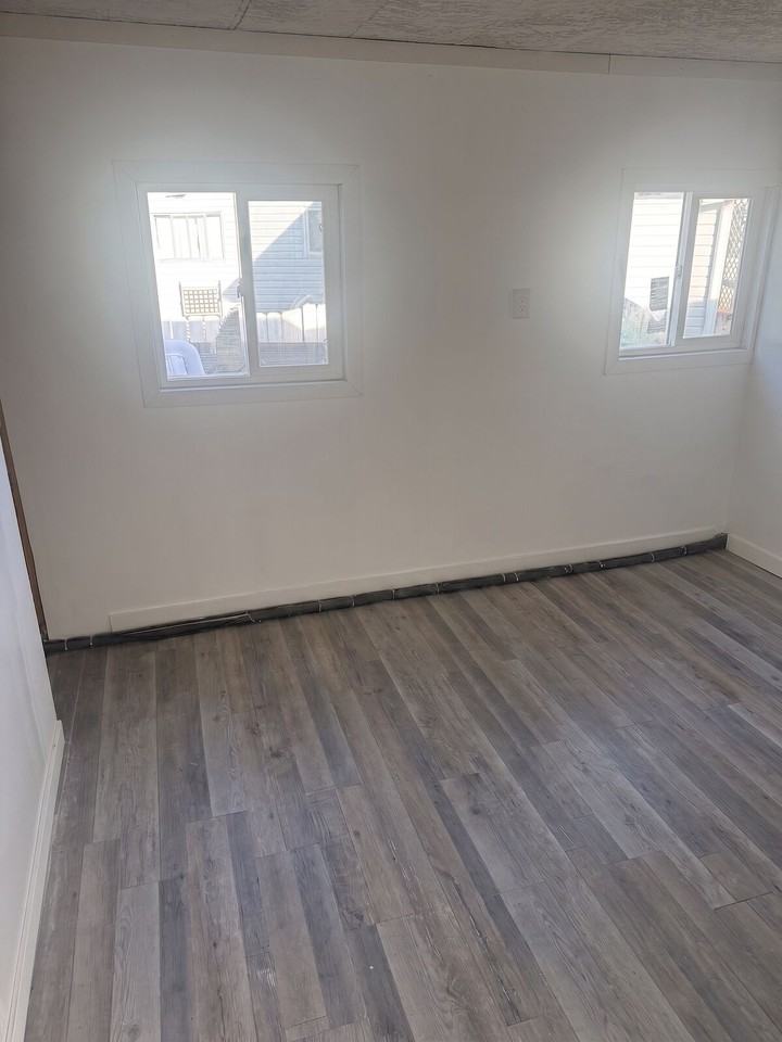 10770 Winterburn Rd Nw - Photo 2 of 7