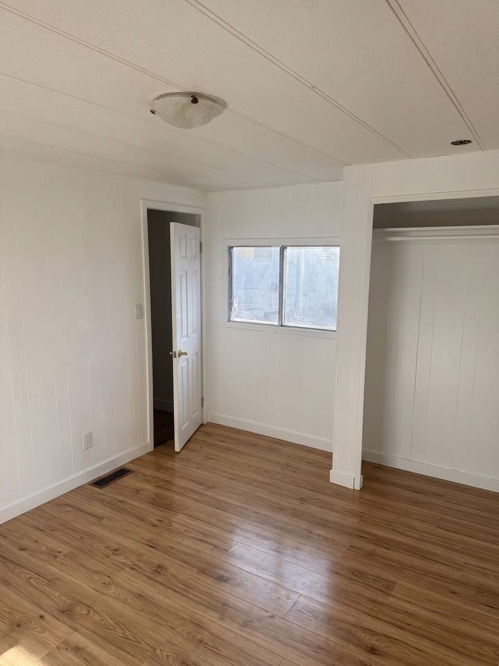 10770 Winterburn Rd Nw - Photo 6 of 7