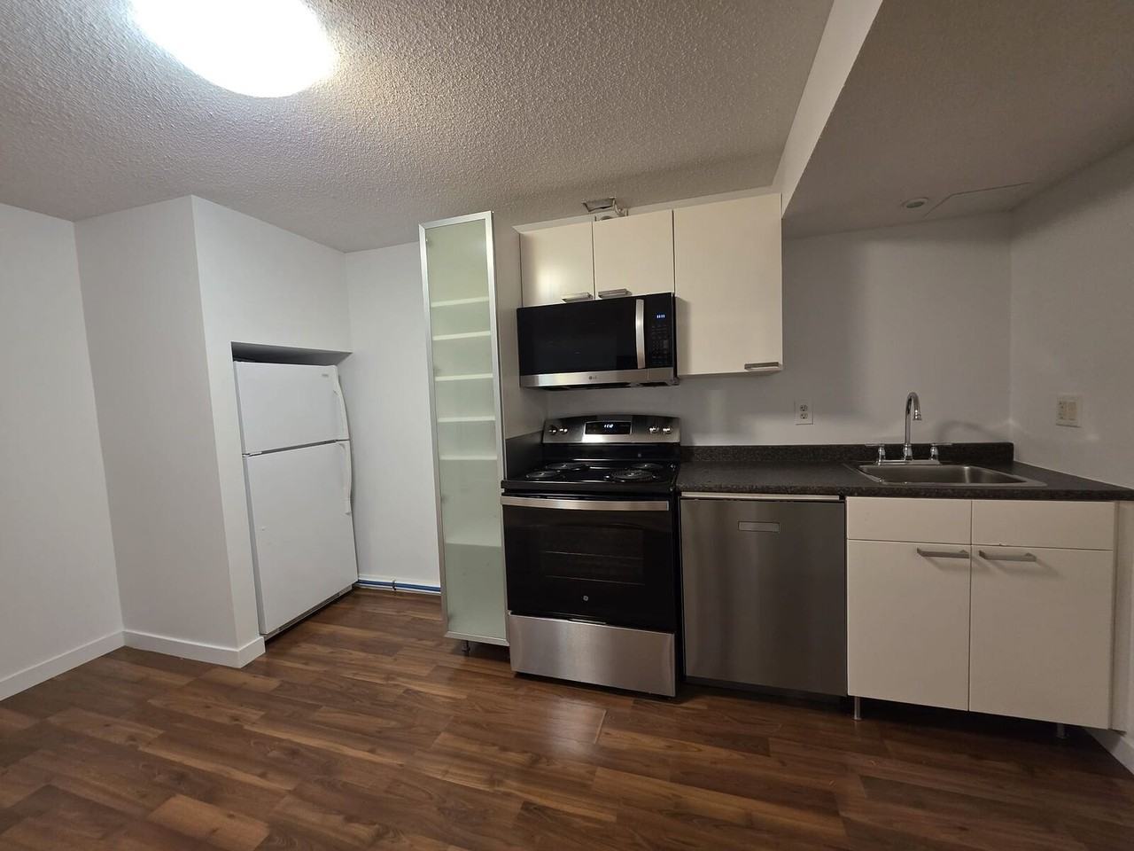 15248 1 St Se - Photo 5 of 19