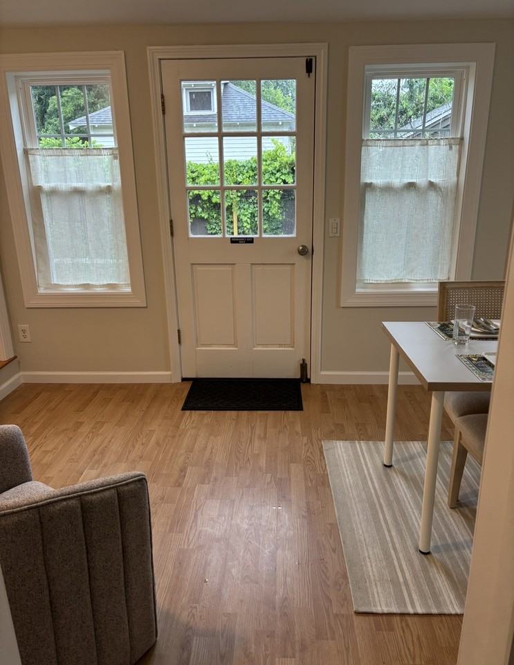 322 South St #B - Photo 7 of 11