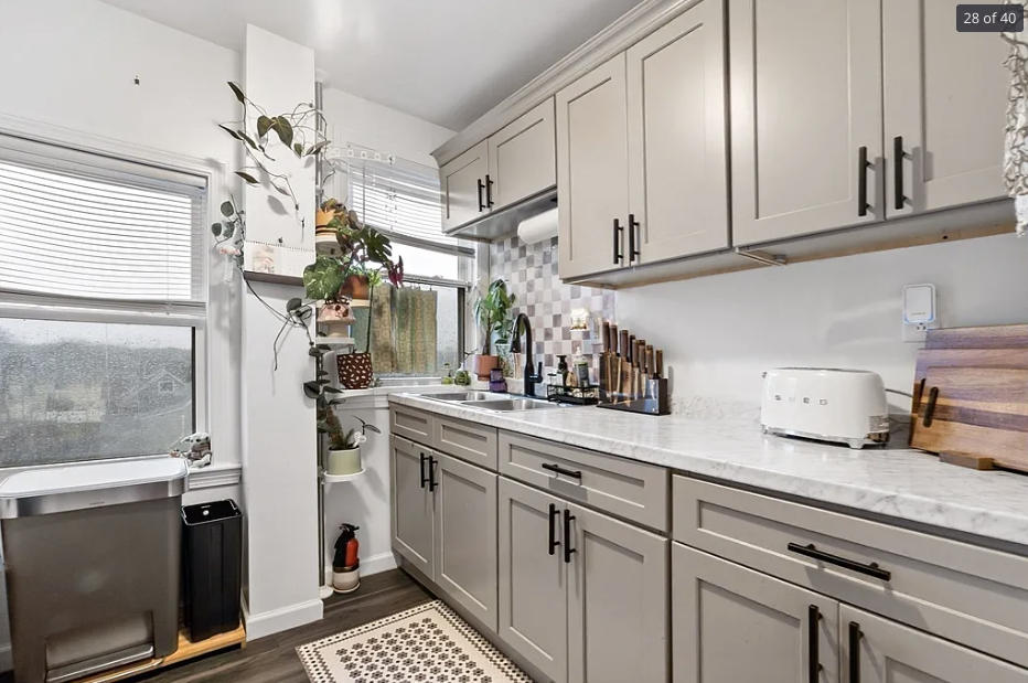 24 Potter St #3 - Photo 5 of 21