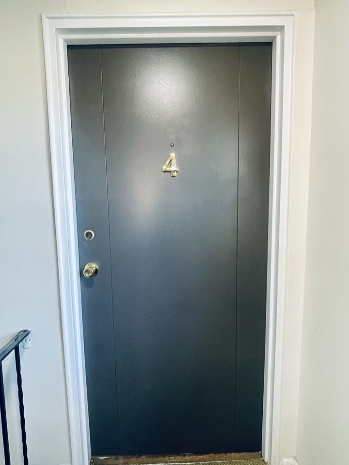 4191 Hoffman Ave #4 - Photo 2 of 16
