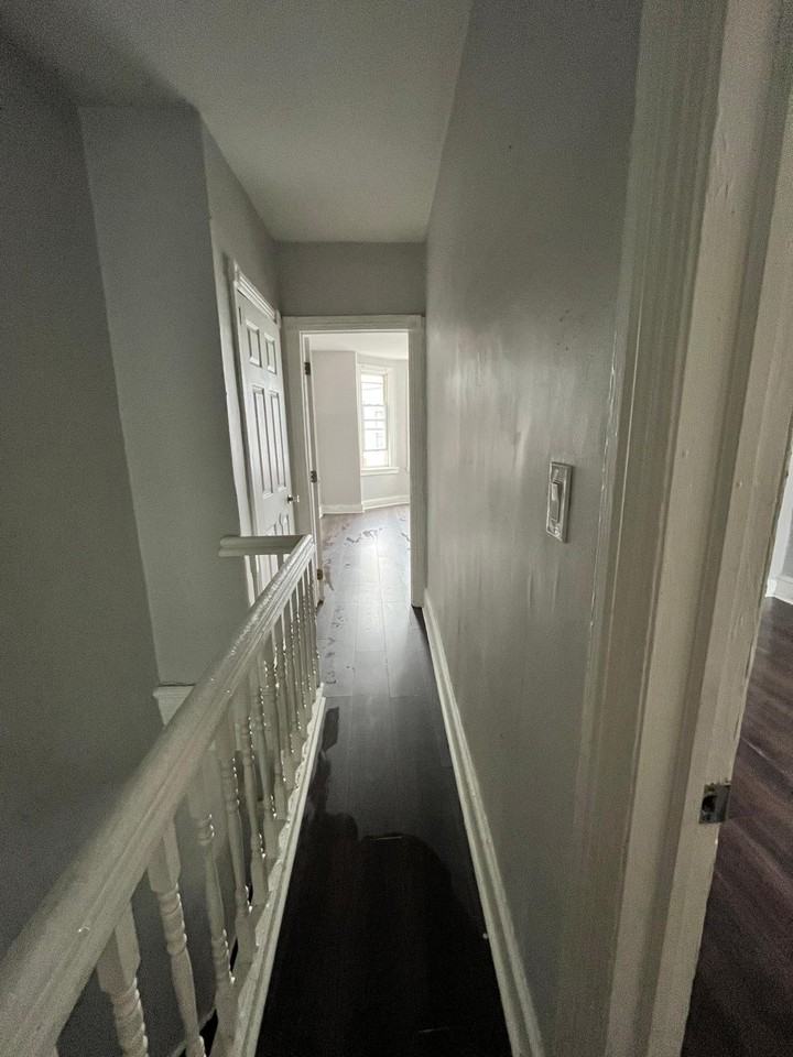 1332 N Hobart St #NA - Photo 7 of 14