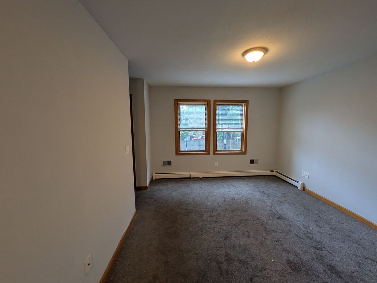 Campbell Ave Apartments - Photo 7 of 37