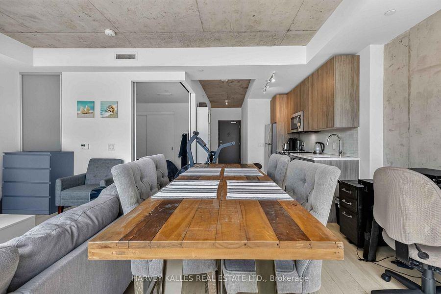 246 Logan Avenue #325 - Photo 6 of 20
