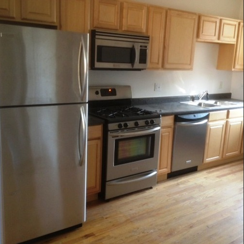 749 S Spaulding Ave Unit 1 #1S - Photo 3 of 7