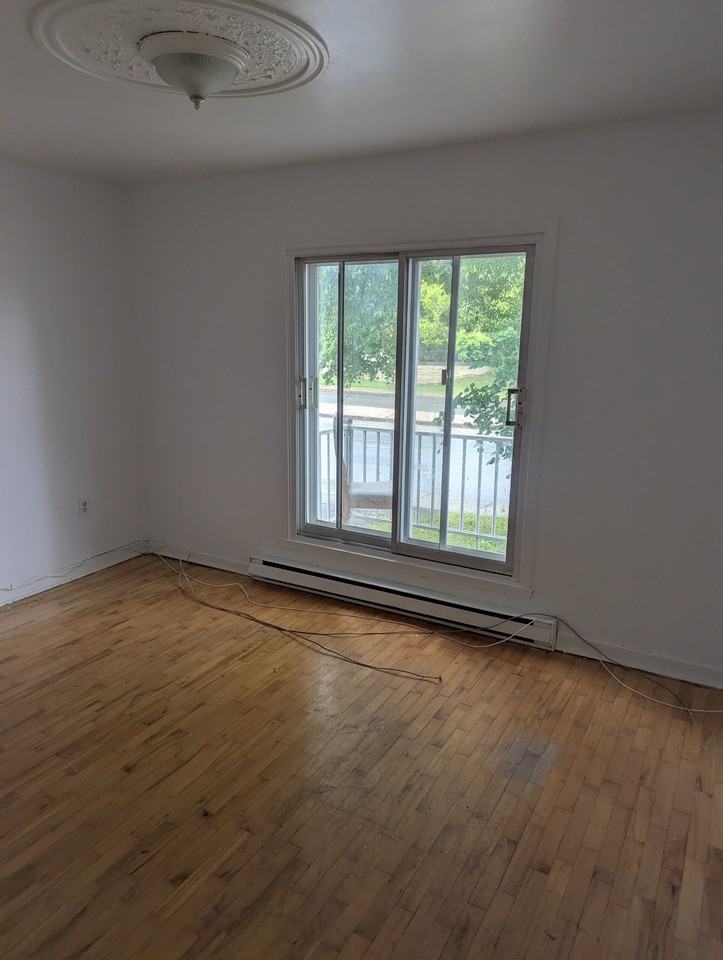 5240 Boulevard des Grandes-Prairies #3 — photo 2