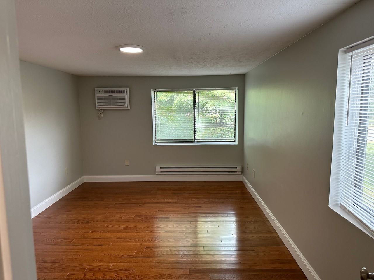 10 Center Street - Photo 6 of 38