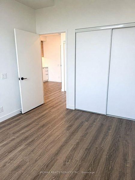 1050 Eastern Avenue #720 - Photo 5 of 12