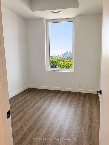 1050 Eastern Avenue #720 - Photo 7 of 12