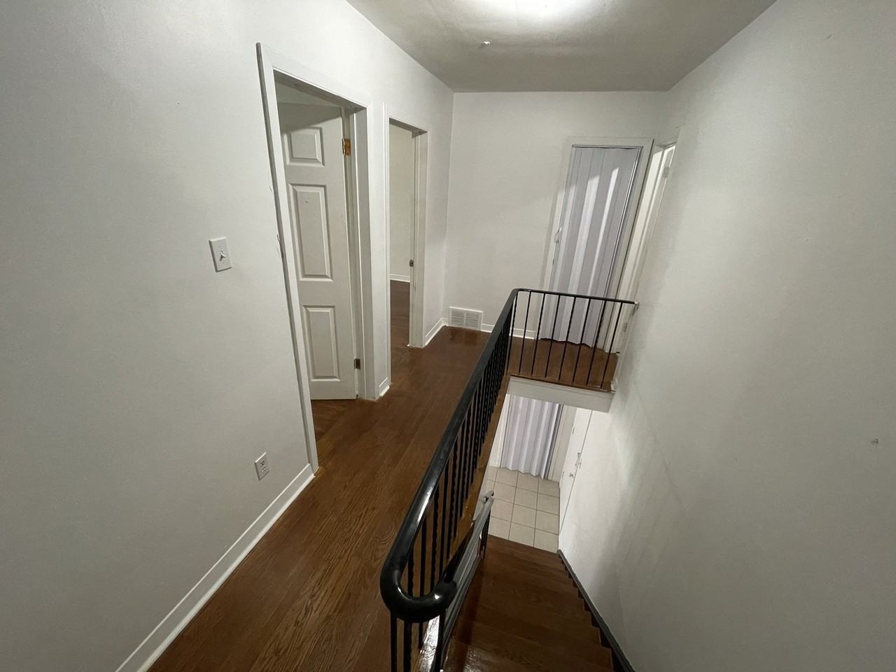 1145 Midland Ave - Photo 7 of 11