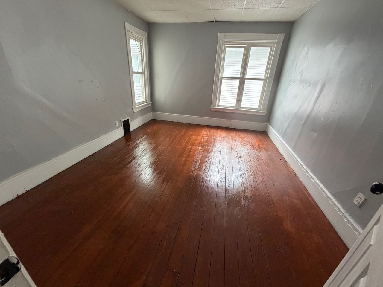 21 Merwin St - Photo 6 of 7