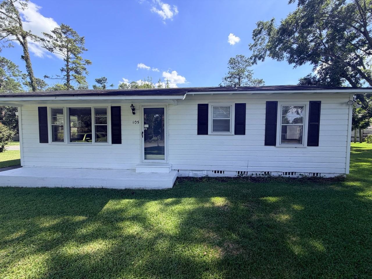 105 Highland Heights Dr - Photo 2 of 12