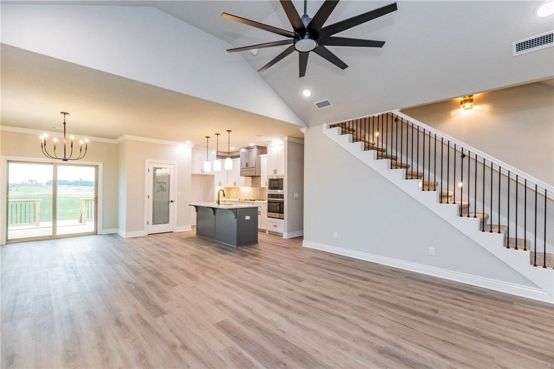 6608 SW Orange Avenue - Photo 7 of 24