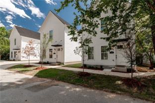 810 S Wood Ave - Photo 1 of 1