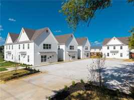 featured image of 1664 N Leverett Ave