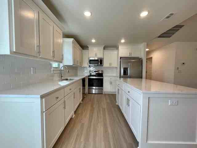 40 Eriboll Ln - Photo 7 of 18