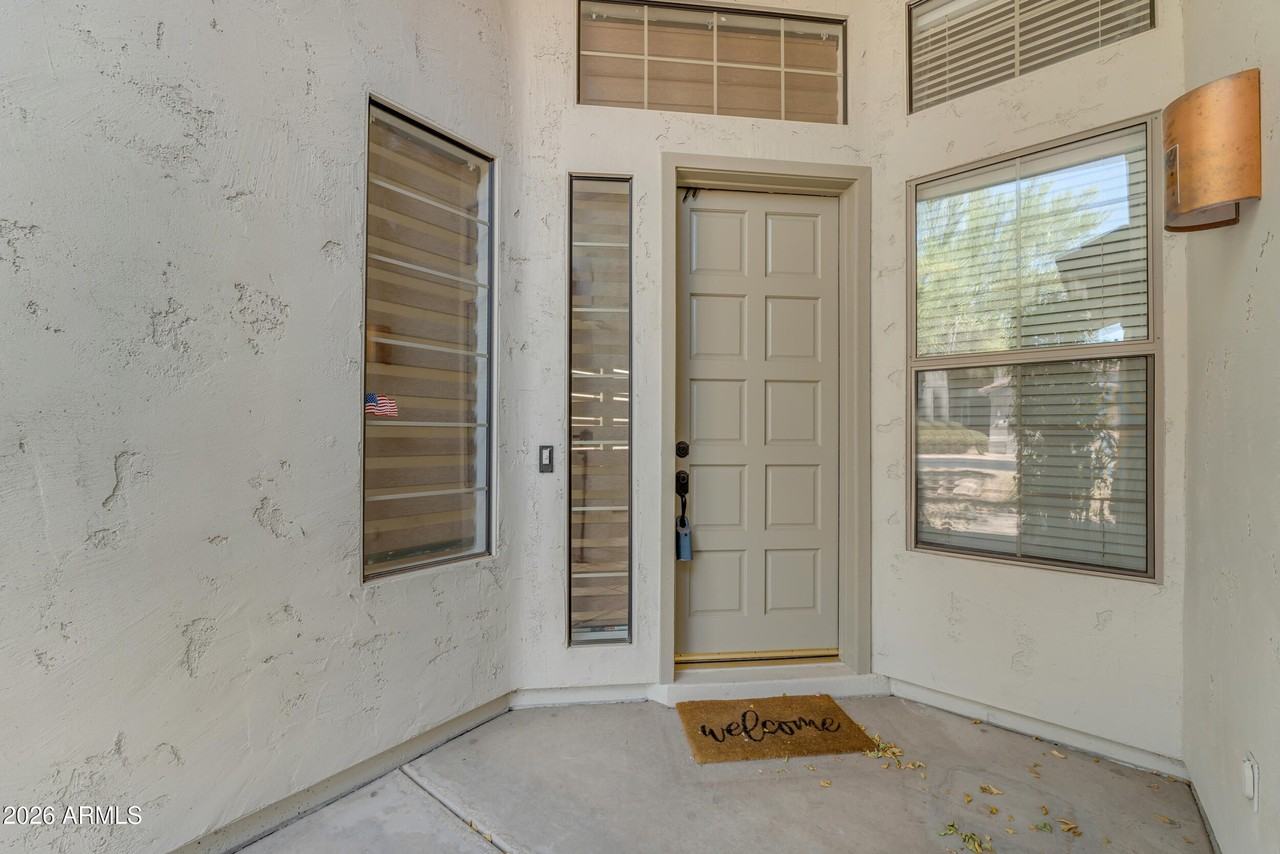 13867 E Paradise Ln - Photo 7 of 45