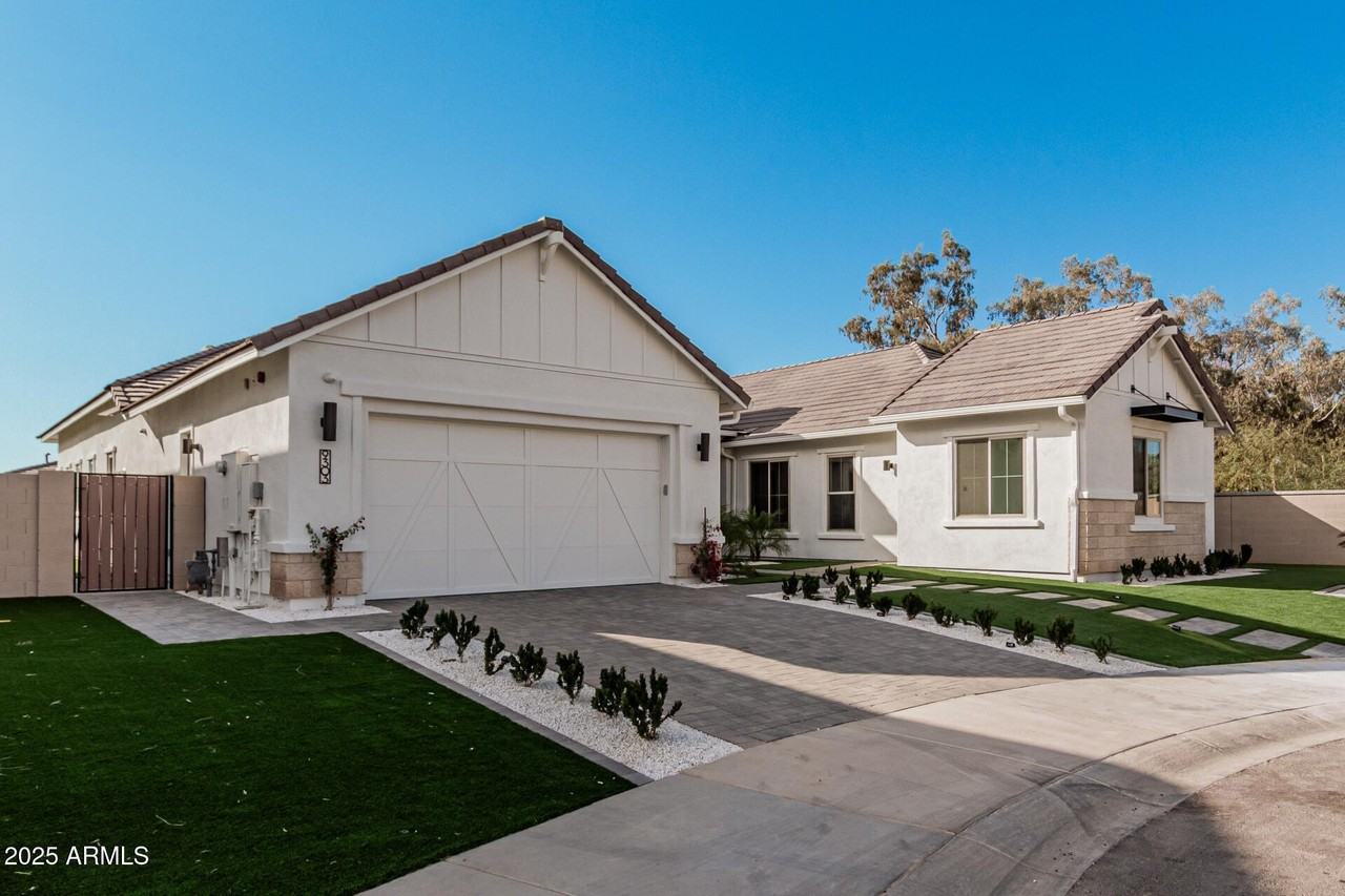 9303 E Ann Way - Photo 4 of 50
