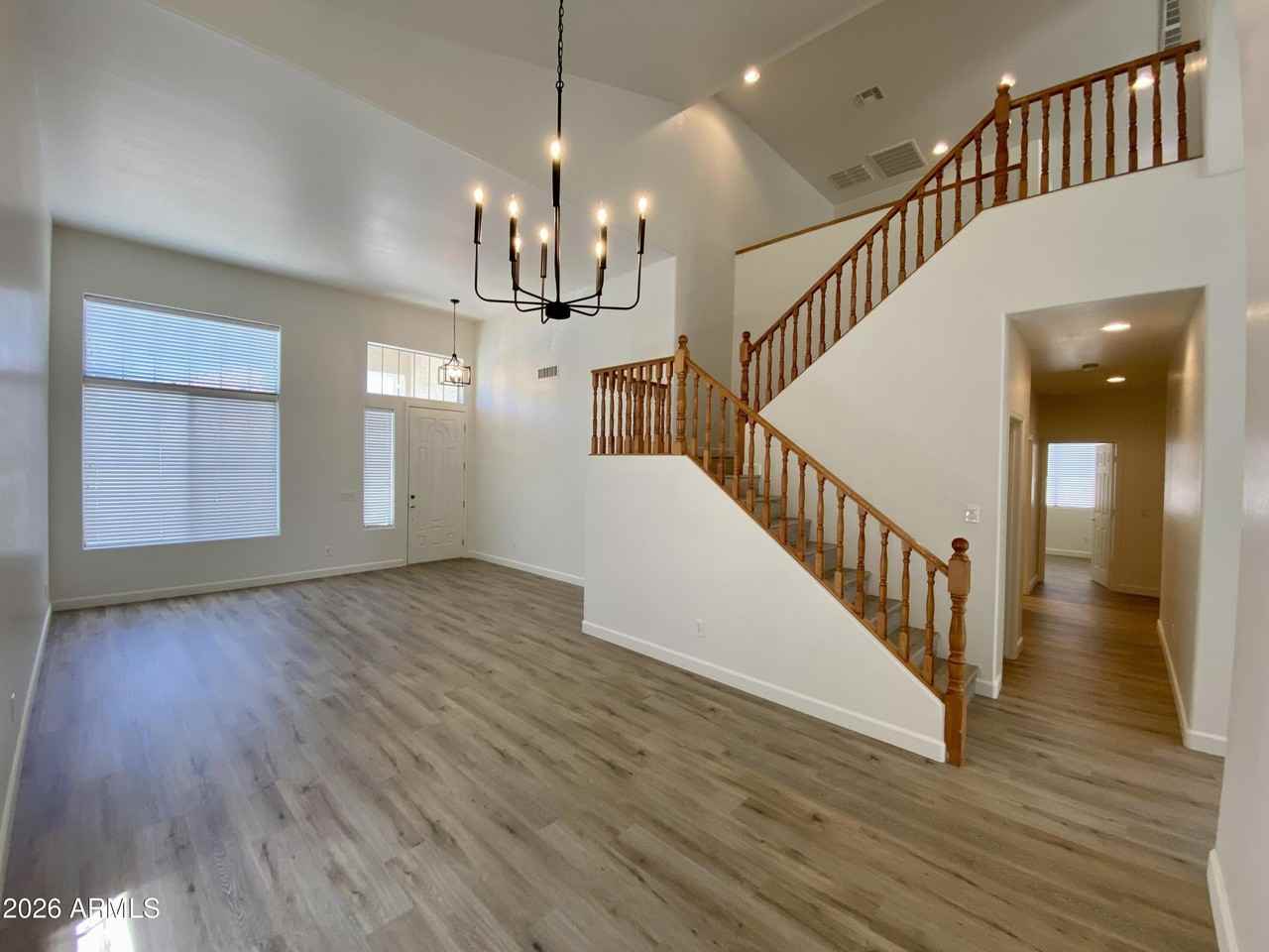 8777 W Hayward Ave - Photo 6 of 19